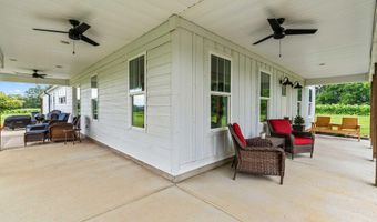 202 Grays Ln, Angier, NC 27501