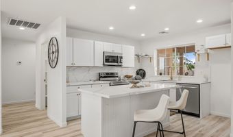 2484 Park Ridge Ave, Bullhead City, AZ 86429