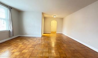 24 S OLD GLEBE Rd S 202, Arlington, VA 22204