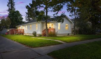 1107 E 20TH St, Cheyenne, WY 82001