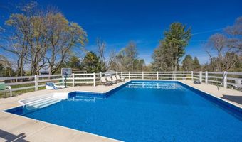 820 SHARPLESS Rd, Hockessin, DE 19707