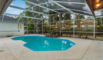 2286 LAKE FRANCIS Dr, Apopka, FL 32712