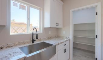 233 E Cedar Ave, Casa Grande, AZ 85122