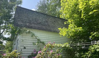 75 Ledgelawn Ave, Bar Harbor, ME 04609
