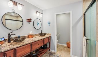7701 Donegal Dr, Indianapolis, IN 46217