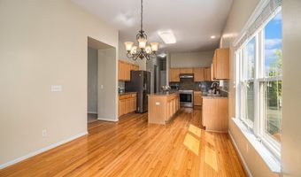 1304 N Bay Dr, Ann Arbor, MI 48103