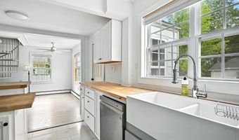 3 Gedney St, Augusta, ME 04330