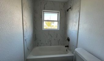 734 S Crockett Dr, Abilene, TX 79605