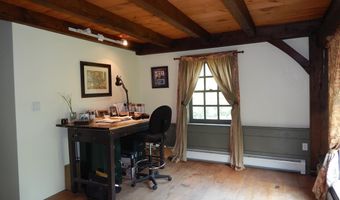 82 Breezy Hill Rd, Bradford, NH 03221