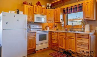 27 Teepee Ring Rd, Clark, WY 82435