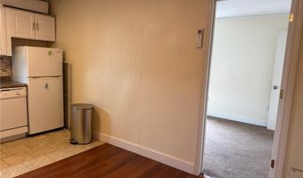 38 Freebody St 307, Newport, RI 02840