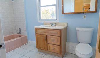 168 Oldfield Ave, Amityville, NY 11701