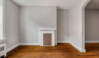 213 DAWSON St, Philadelphia, PA 19128