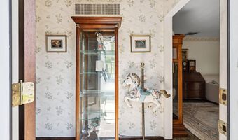 620 Pacific Ave, Beachwood, NJ 08722