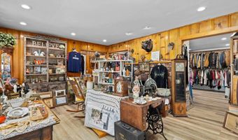 2560-66 Alpine Blvd, Alpine, CA 91901