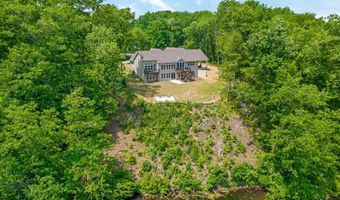 1663 Fairview Dr, Allegan, MI 49010