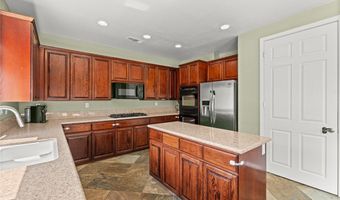 10927 Deer Valley Rd, Yucaipa, CA 92399