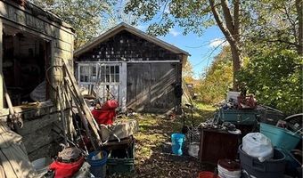 536 W Main Rd, Little Compton, RI 02837