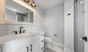 5961 Ocean Dr Dr, Avalon, NJ 08202