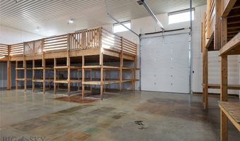 1172 Happy Ln, Belgrade, MT 59714