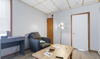 513 Washington St, Coventry, RI 02816