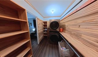 980 Lake Viking Ter, Altamont, MO 64620