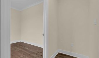 2 Potters Ct, Bayville, NJ 08721