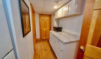 19 Glenview Ln, Belfast, ME 04915