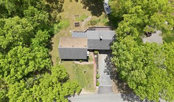 5 Pinecrest Cir, Bedford, NH 03110