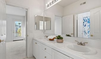 8010 Calle Pinon, Carlsbad, CA 92009