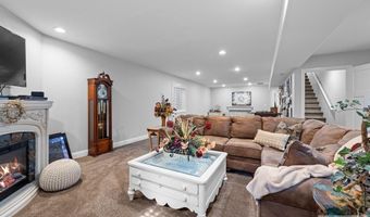 3827 Hazelwood Way, Ammon, ID 83406