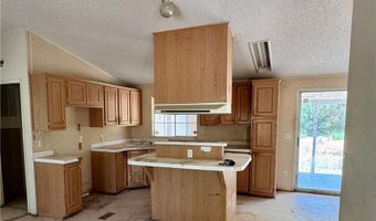 925 W Bettles Rd, Amargosa Valley, NV 89020