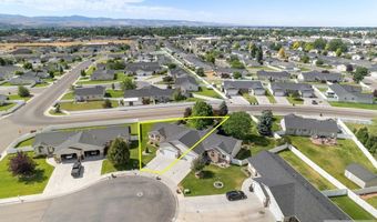 950 Clara Ct, Ammon, ID 83406