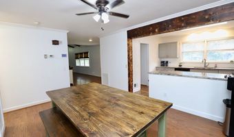 805 Mcrae Rd, Camden, SC 29020