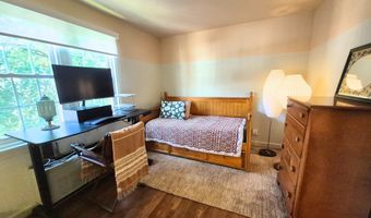 13 AUBURN Ct B, Alexandria, VA 22305