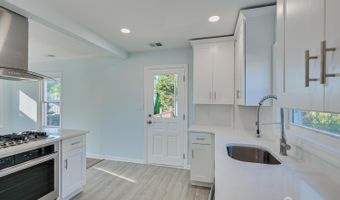 25 Homestead Ave, Avenel, NJ 07001