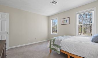 7 Woodfield Rd, Acton, MA 01720