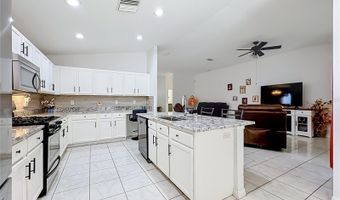 6630 CAMBRIDGE PARK Dr, Apollo Beach, FL 33572