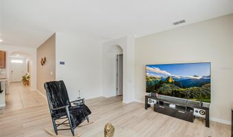 523 AUBURN GROVE Ter, Auburndale, FL 33823