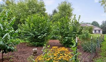 5061 Sandhill Rd, Almont, MI 48003