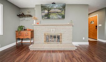 111 Moyne Dr, Abilene, KS 67410