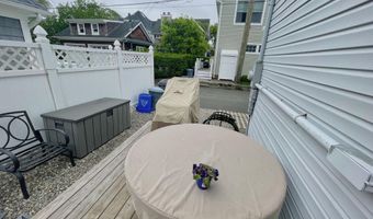 520 3rd Ave, Avon By The Sea, NJ 07717