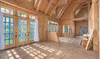 5 Liberty Ln, Barrington, NH 03825