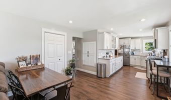 430 Lake Ave, Albany, MN 56307