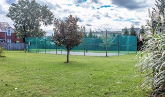3052 S BUCHANAN St #C1, Arlington, VA 22206