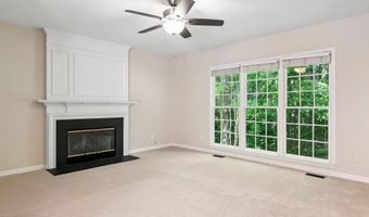 809 Green Passage Ln, Apex, NC 27502