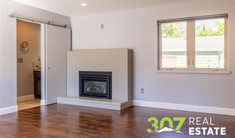 1632 20th St, Cody, WY 82414