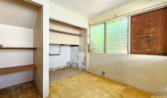 1058 Puolo Dr, Honolulu, HI 96818