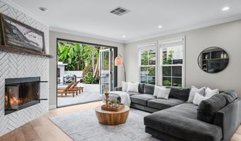 6402 Topmast Dr, Carlsbad, CA 92011