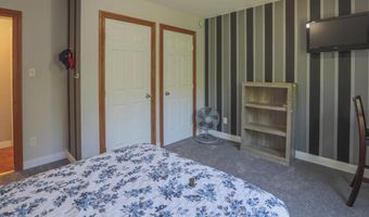 53 Lincolnville Ave, Belfast, ME 04915